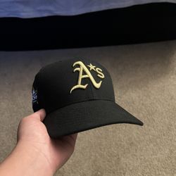 A’s Fitted fishnet hat 