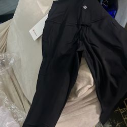 255 Of Lululemon Peace’s (brand NEW)
