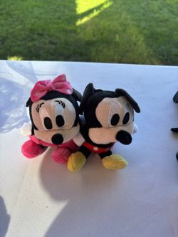 Mickey And Minnie Keychain Plush Set 