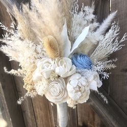 Dried Floral Boho Centerpieces And Bouquets 