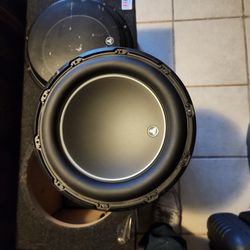 JL Audio W6V3 12inch