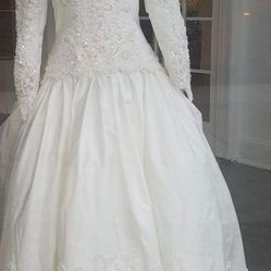 Wedding dress