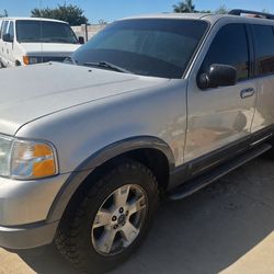 2003 Ford Explorer