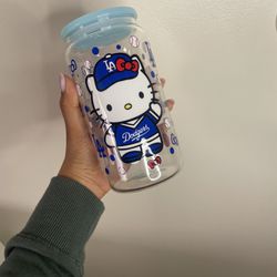 Hello Kitty/dodgers Cup 