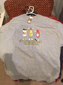 New XL Men’s Tshirt 