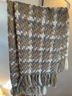 Blanket scarf 🧣 beige plaid
