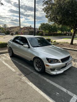 2001 Lexus IS 300