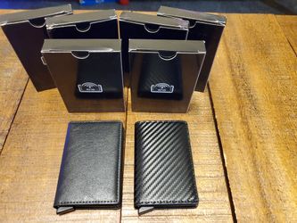 Automatic Pop-Up and Folding Wallets