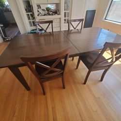 Dining Room Table With Two Extensions Plus 4 Chairs