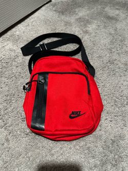 Nike Crossbody