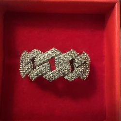 10k Cuban Ring With Natural Pointers 