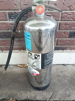 2.5 Gallon Water Fire Extinguisher