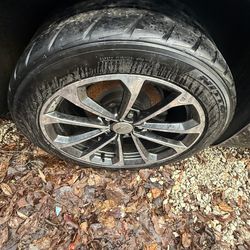 Cadillac ats v wheels 18s