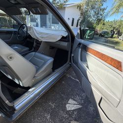 Mercedes Benz 1992- 300CE