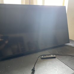 Insignia F20 Series 42" LED Full HD Smart TV