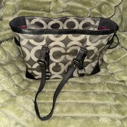 EUC Stunning Coach Canvas & Leather Tote Style Bag 