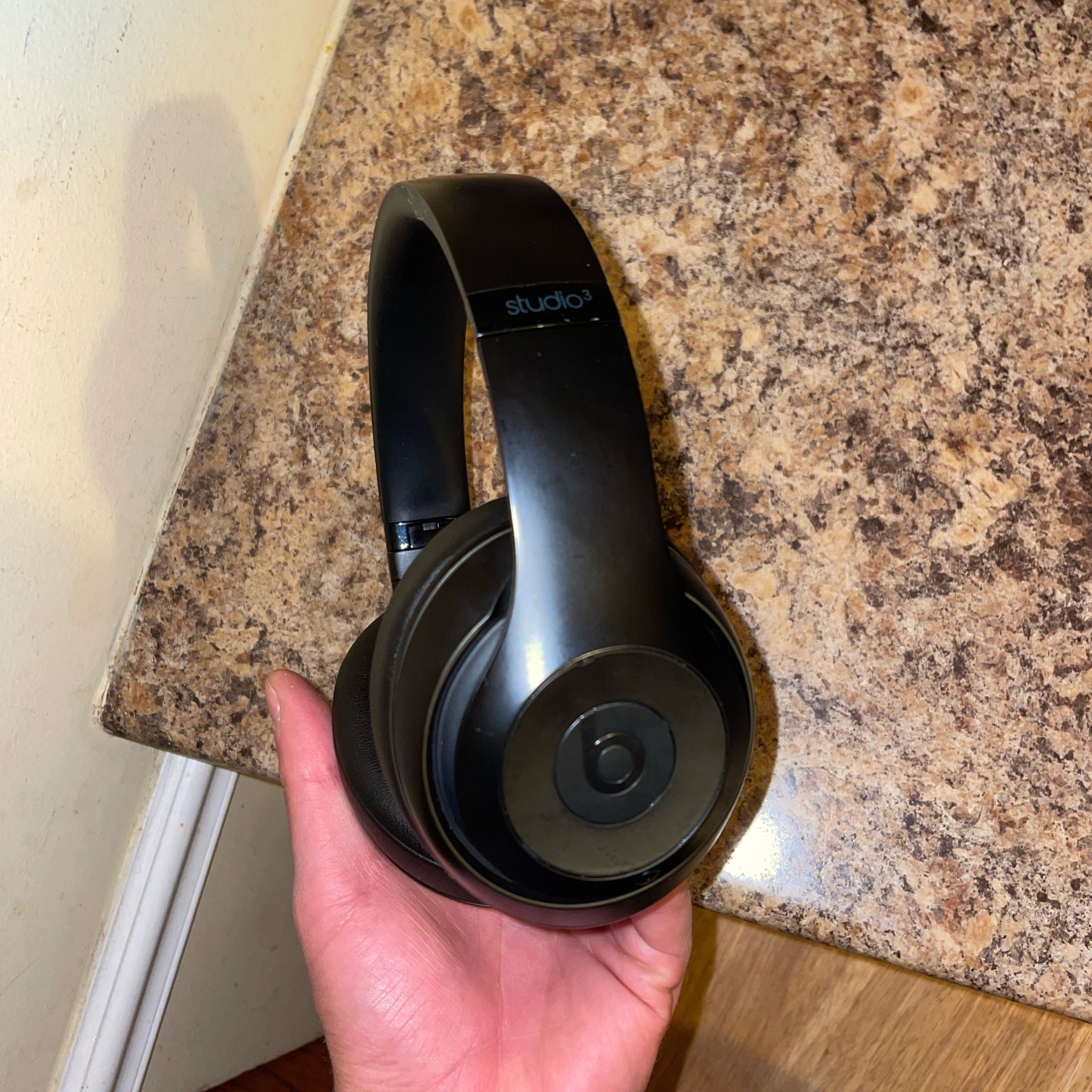 Beats Studio 3