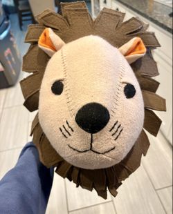 Cute 3D Soft Lion’s Head Nursery Wall Decor