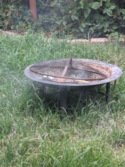 Backyard fire pit