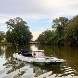 Field And Stream Shadow Caster 12ft 3in Kayak And Has Hi are Transom Mount And Ice Chest Spot I Made