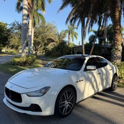 2015 Maserati Ghibli