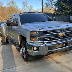 2015 Chevrolet Silverado  3500hd LTZ