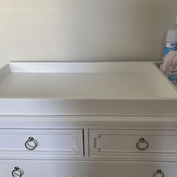 Adaptable Changing Table 