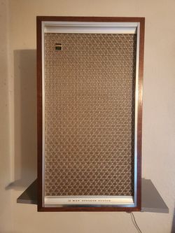 Coral BX-50 & BX-200 speakers.