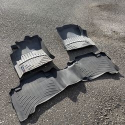 WeatherTech Floor Liners – 2005–2015 Tacoma Double Cab – Full Set