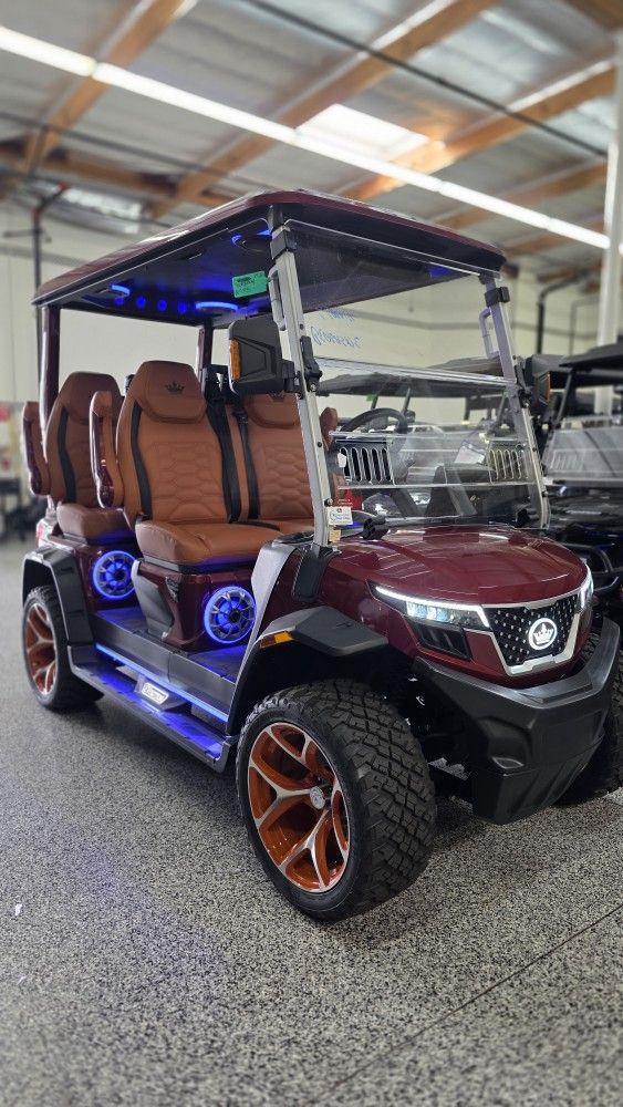 2025 Evolution D-Max XT4 Street Legal Golf Cart
