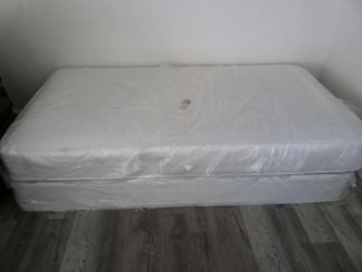 Twin mattress
