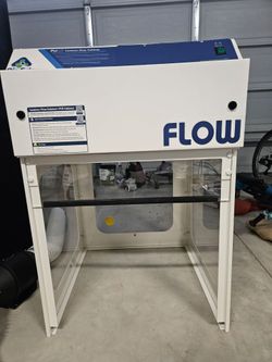 24-Inch Laminar Flow Hood - Lightly Used
