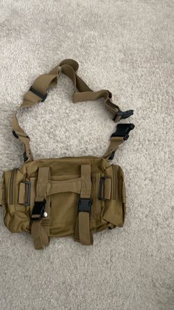 Tan shoulder bag