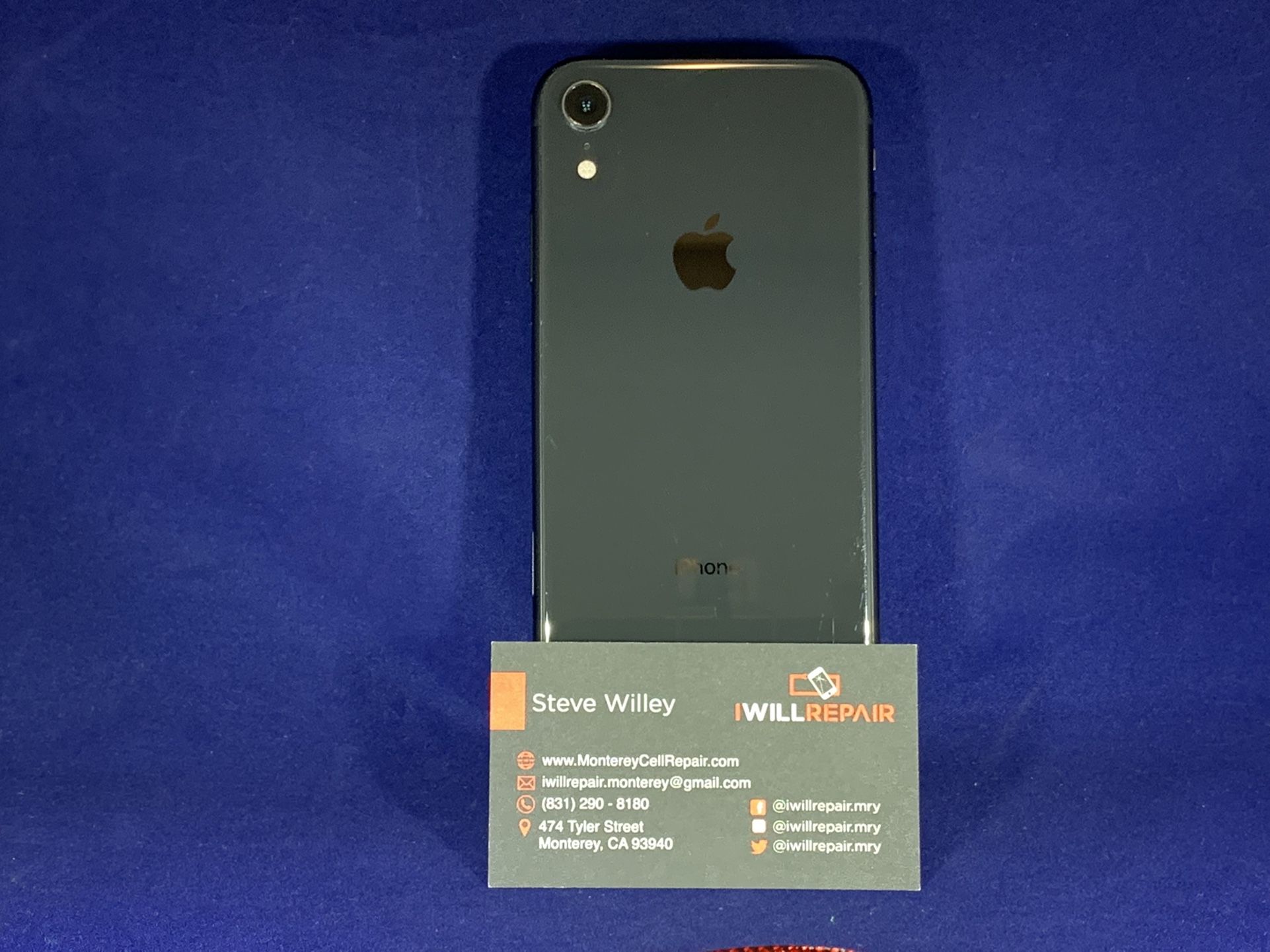 Apple iPhone XR Black 128GB Unlocked $400