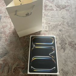 Apple iPad Pro 11-inch (M4 Chip) With Wi-fi + Cellular 1TB