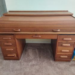 Antique Solid Oak Rolltop Desk