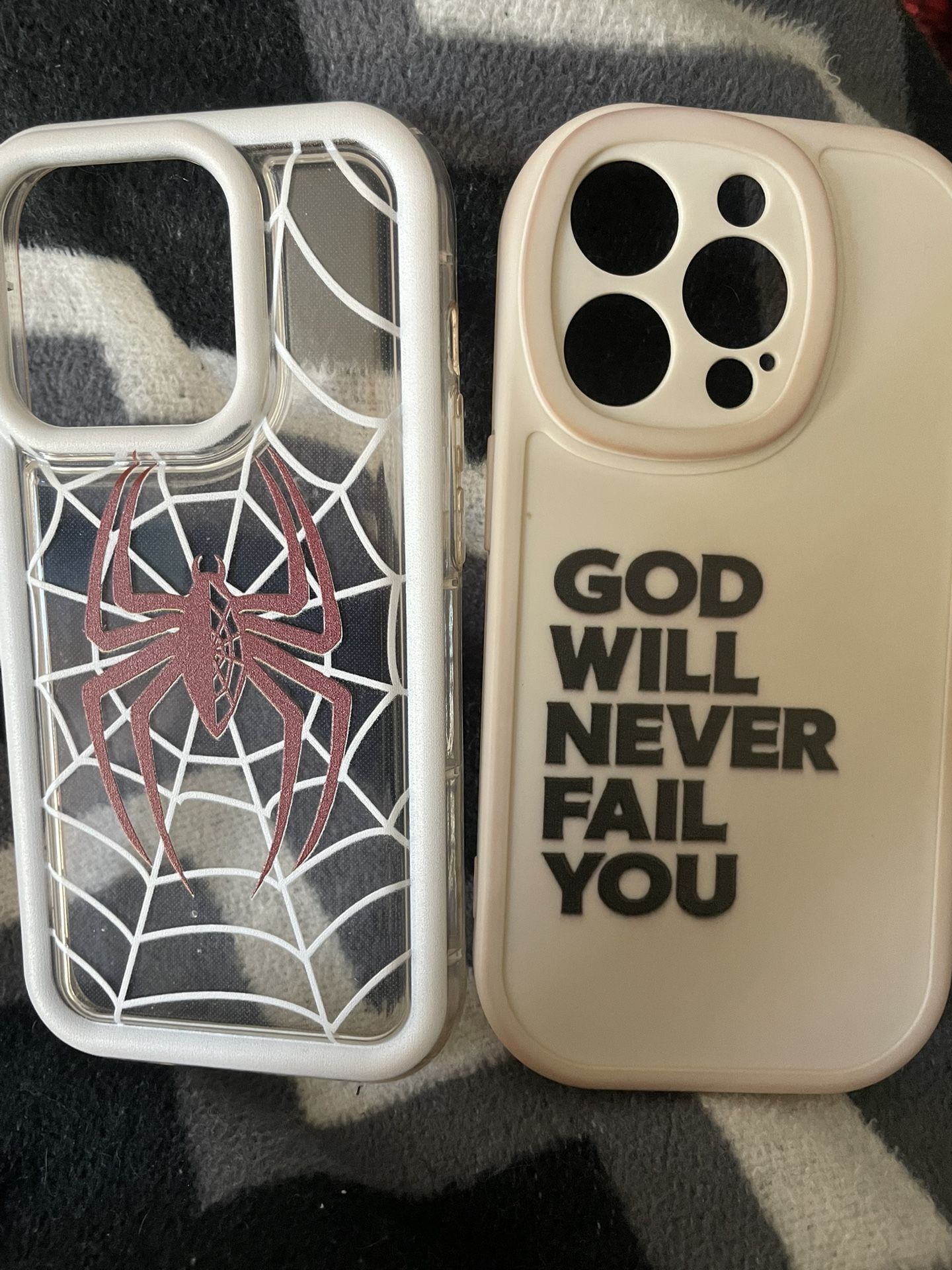 iPhone 14 Pro Cases (2)