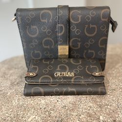 New Guess Hand Bag/Purse With Matching Wallet 