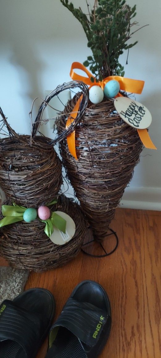 Easter Decor