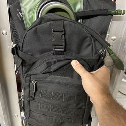 Sharkmouth Hydration Backpack