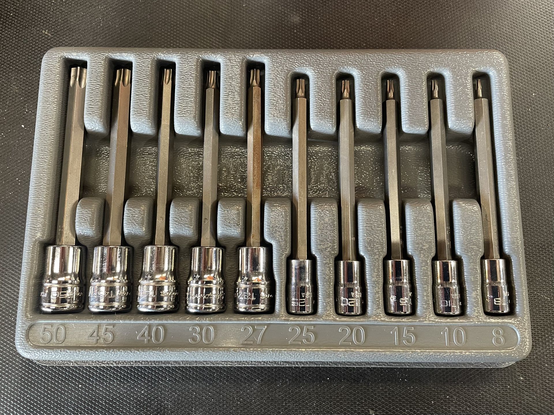 NEW Snap-On 10 pc Combination Drive TORX® Bit Long Socket Set (T8-T50 Item #210EFTXL)