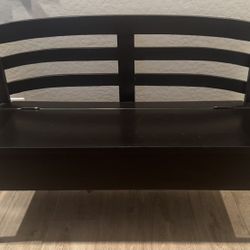 Entry Bench