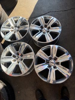 Rines para Ford 20x8.5 orinales $280 los 4