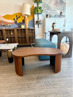NEW Coffee Table / Variety of Shapes & Sizes