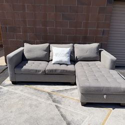 Light Gray Sectional w/storage