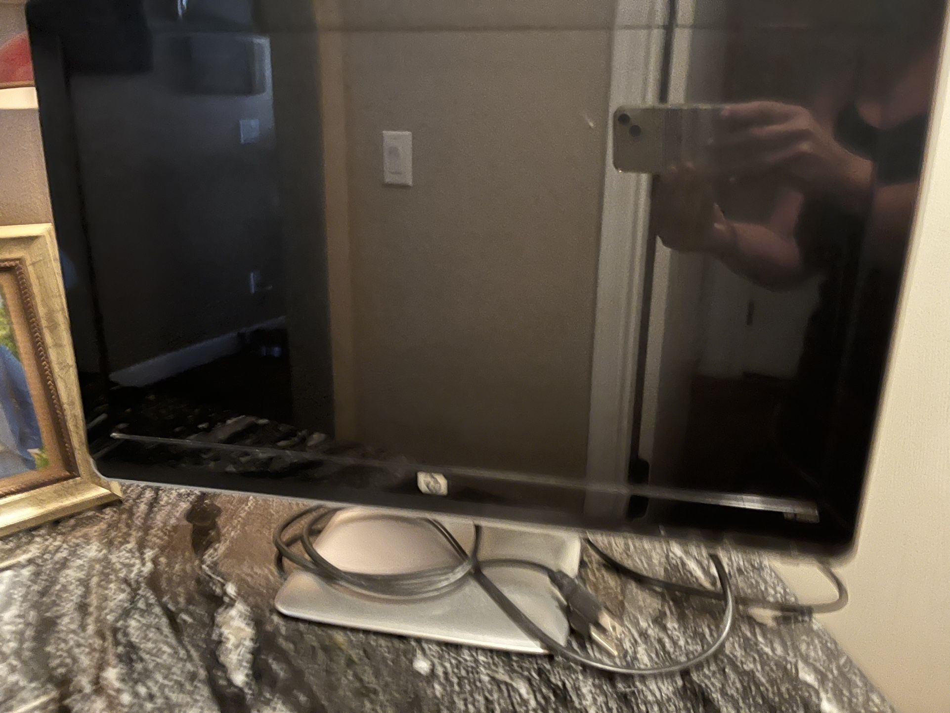 HP 2210m Monitor 20”