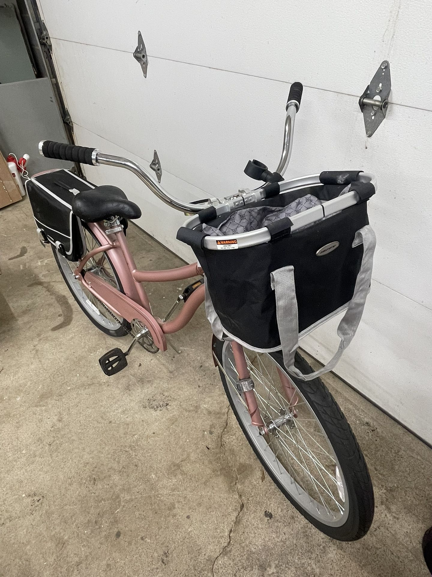 Huffy Marietta Comfort Cruiser Bike, 26" Wheels, Adults Ages 13+, Rose Gold