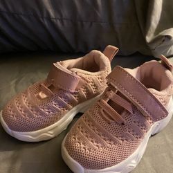 Toddler Girls Size 4 Sneakers