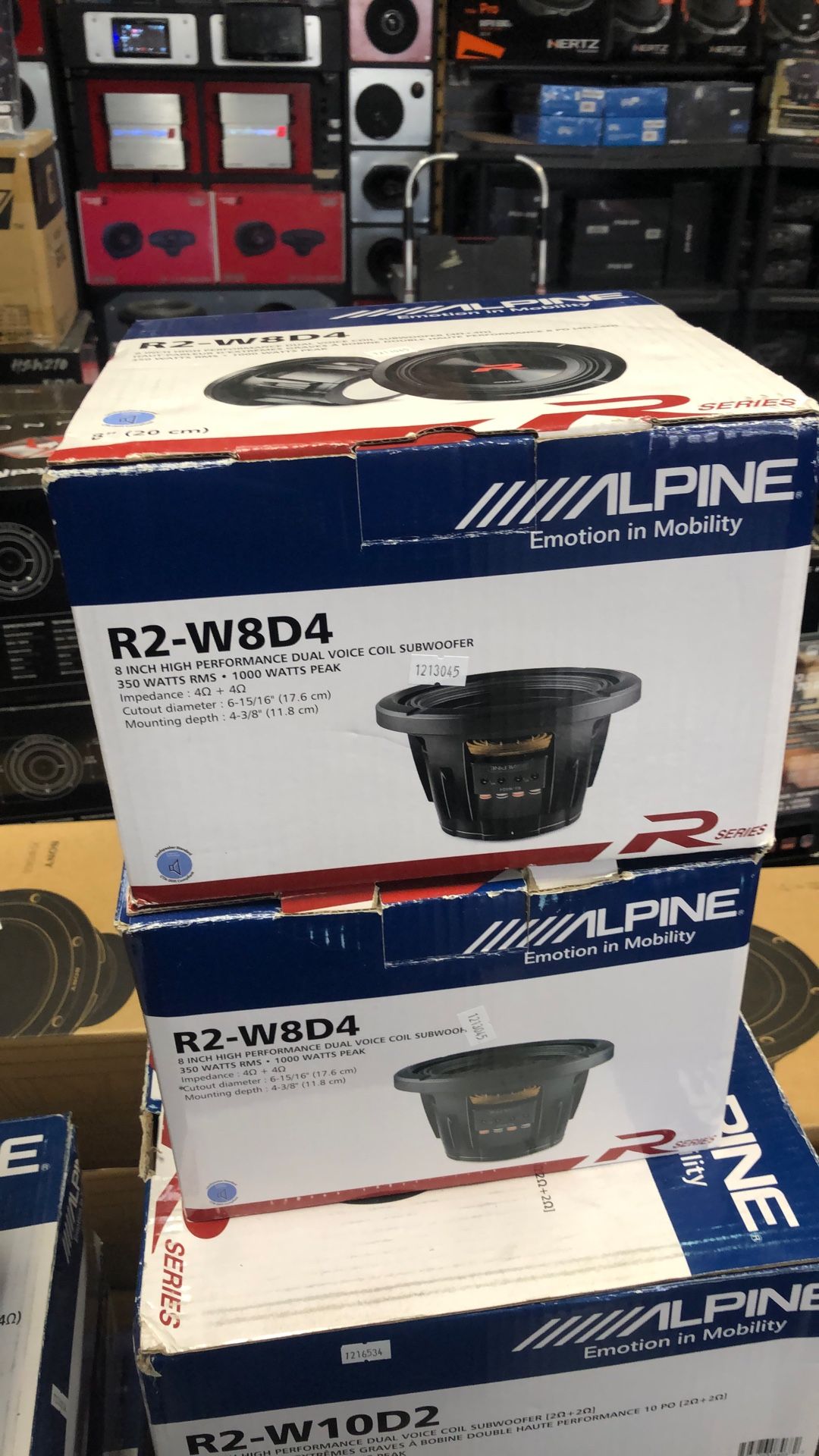Alpine R2-w8d4 On Sale Today For 179.99