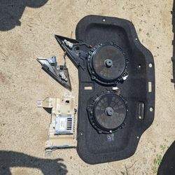  G37s Coupe Bose 10" Door Subs ,tweeters and Bose Amplifier